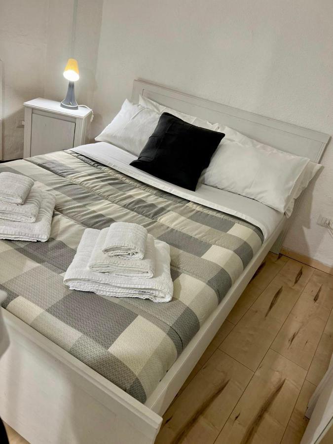 Apartment Santa Chiara Naples